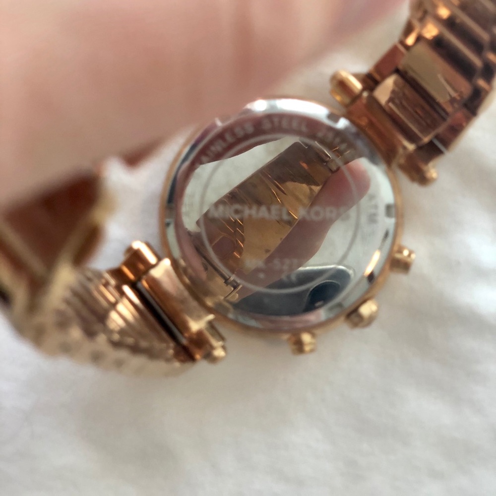 Michael Kors - Rose Gold Watch - Picture 6 of 6